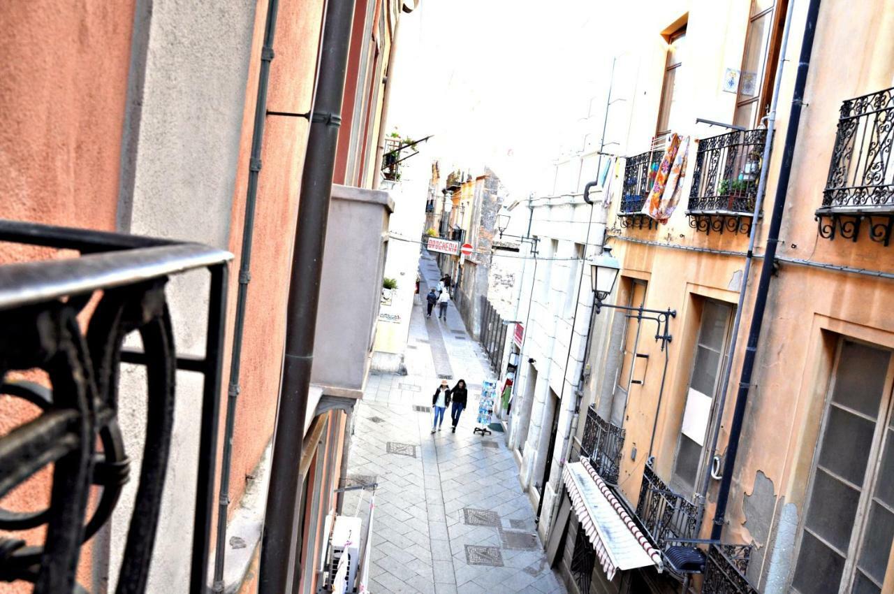 Abbardente Appartamento In Centro كالياري المظهر الخارجي الصورة